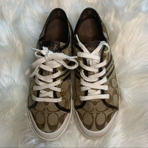 Womens coach shoes 8 1/2